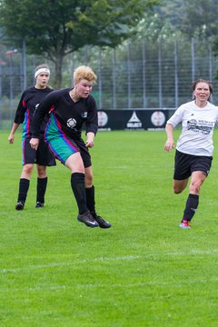 Bild 17 - Frauen SV Henstedt Ulzburg II - SV Schwarz Wei Westerrade : Ergebnis: 3:0